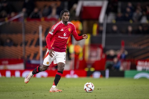 Manchester United signs Haven in the winter window for 1.5 million pounds, and the savings can strengthen the forward line this summer