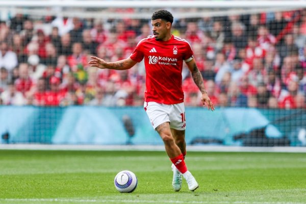 TBR: Tottenham triggers 60 million pounds contract termination clause White agrees to join, Forest boss angrily denounces leaking secrets