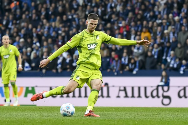 Desky: Leeds United has negotiated personal terms with Stacher, Huo Village asks for 20 million euros + floating
