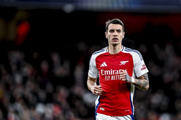 Reporter: The total price of Kiviol on loan + buyout to Porto is 27 million euros, and the Gunners have a second turnover