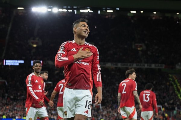 Blogger: Manchester United believes Casemiro has proved his worth and is willing to renew his contract until 2027